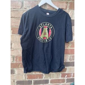 Atlanta United Women’s Large Tshirt